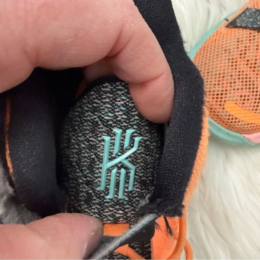 Nike Kids Kyrie 7 “play for the future” Basketball Shoes - Boys‎ Size 2